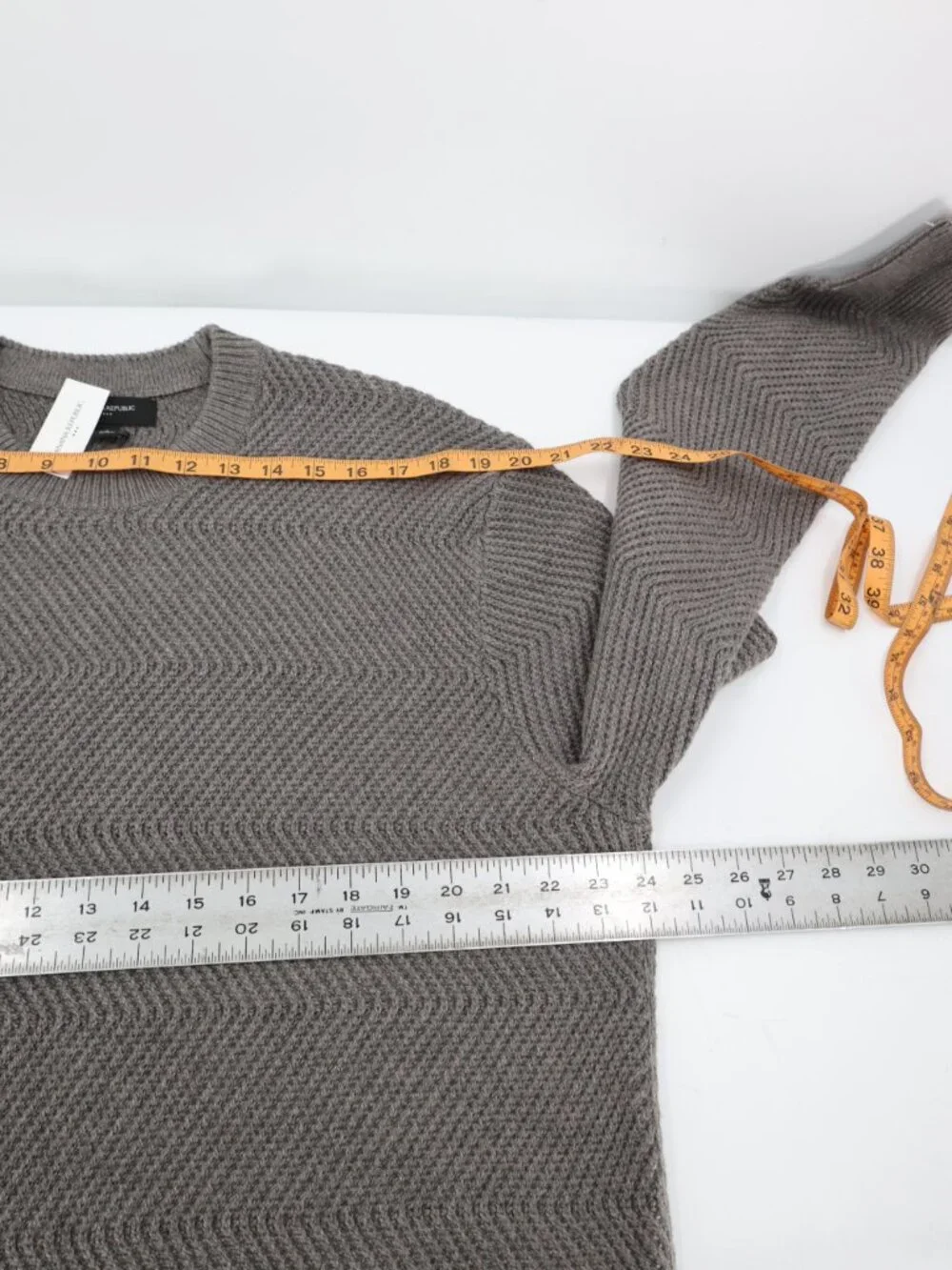 NWT Banana Republic Sweater Men's Large Cotton Wool Crew Neck Herringbone knit